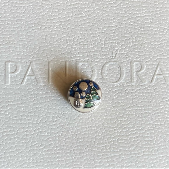 Pandora Snowy Wonderland Christmas Enamel Charm EUC - Picture 1 of 5